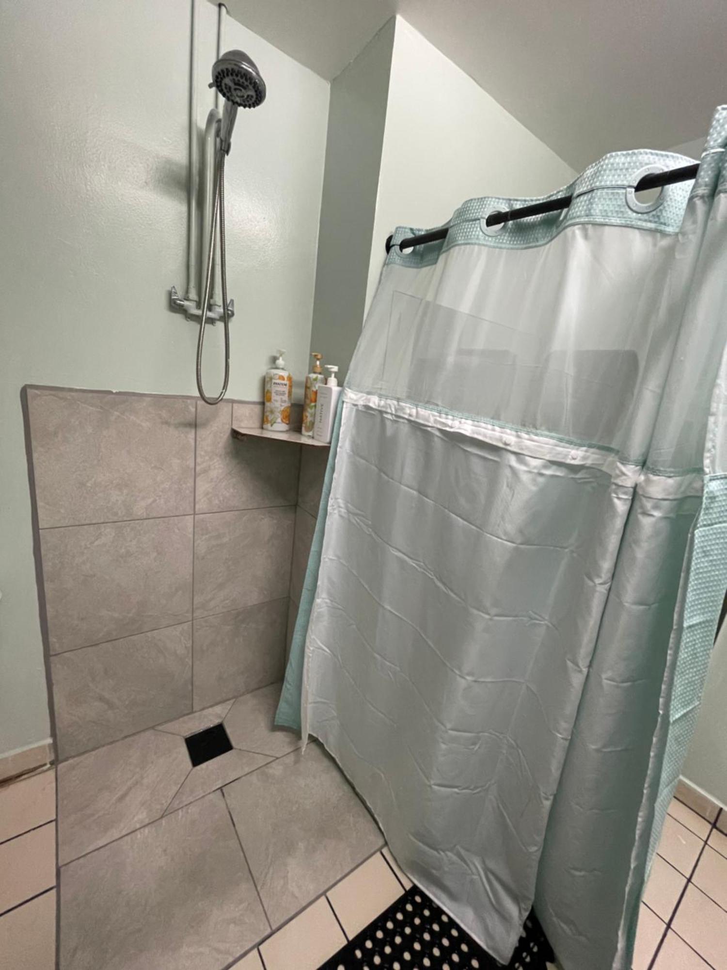 Doho Suites Honolulu Extérieur photo
